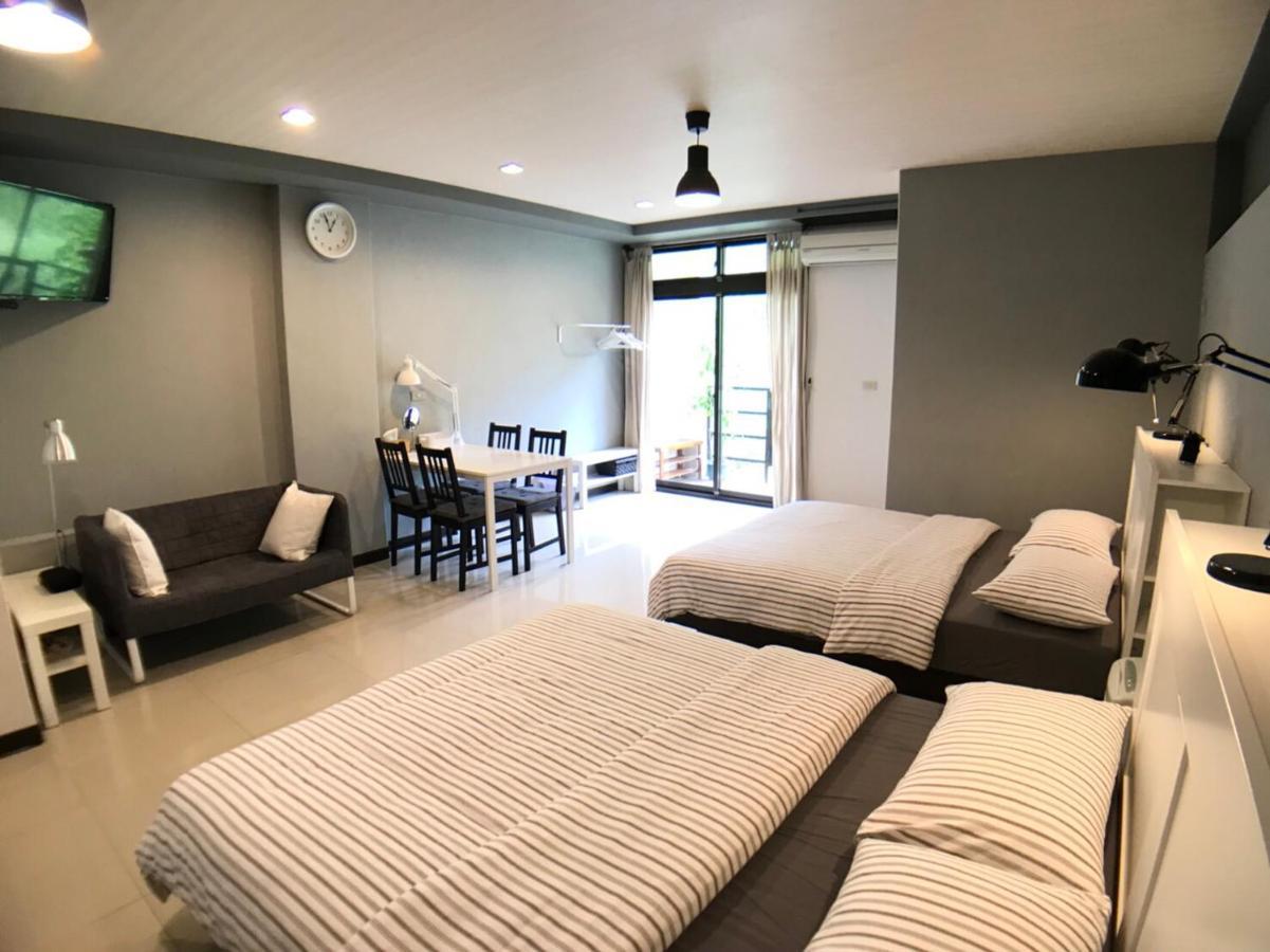 Dali Yi International Hostel Toucheng Exteriör bild